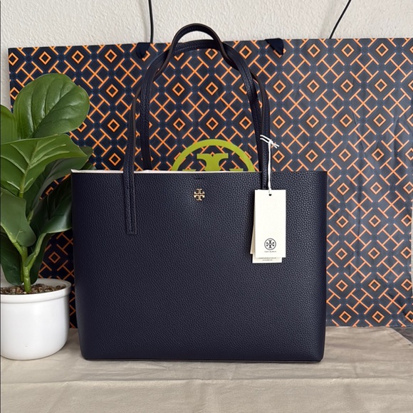 NWT ,Tory Burch Blake center zip Navy Blue with gold hardware Tote Bag - Picture 3 of 16